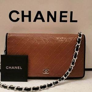 Chanel Matelasse Mocha Clutch Crossbody Purse